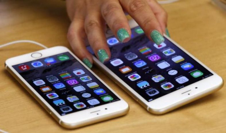 Price War Breaking Out Over iPhone Upgrades