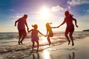 5 Insightful Credit Card Benefits for Family Vacations